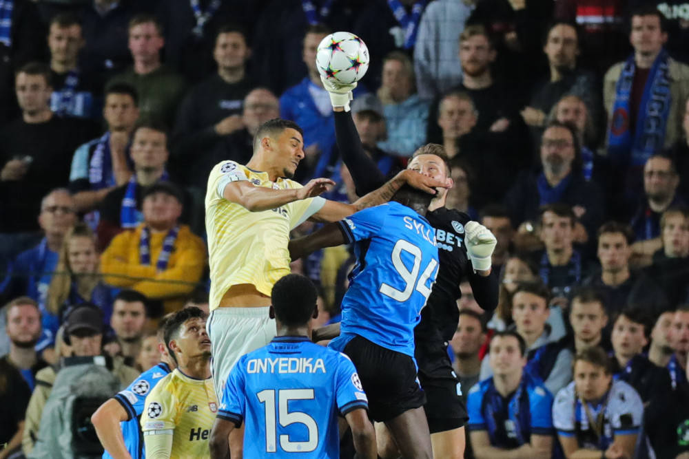 半场：新鹏城1-1成都，安永佳开场闪击，费利佩建功