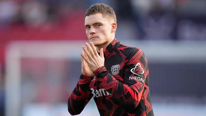 半场开香槟，兰德维尔以为自己稳了，没想到查里尔的输出还在后面！